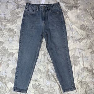 TOPSHOP Mom Jeans